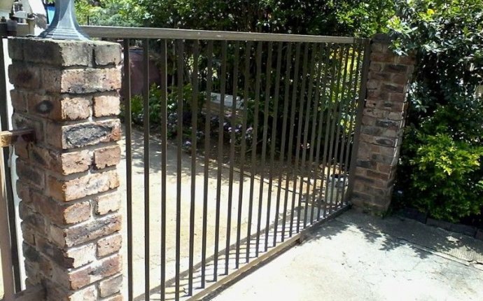 Driveway gates,gate automation repairs , welding, burglar bars and