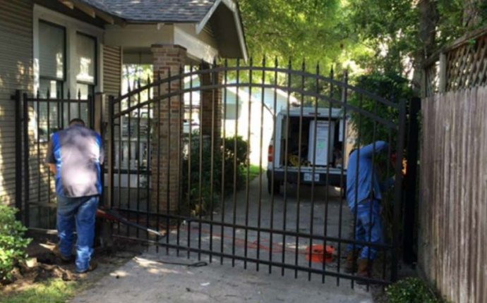 Gate Repair Houston | Fast 24/7 Houston Gate Repairs