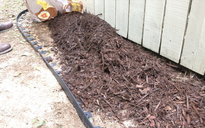 Repair Fence Picket - Mother Daughter Projects