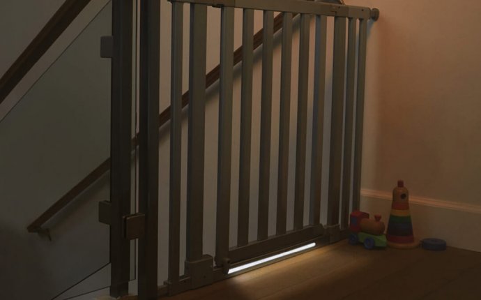The 25 Best Pressure Mounted Baby Gates – Must Have Baby Proofing